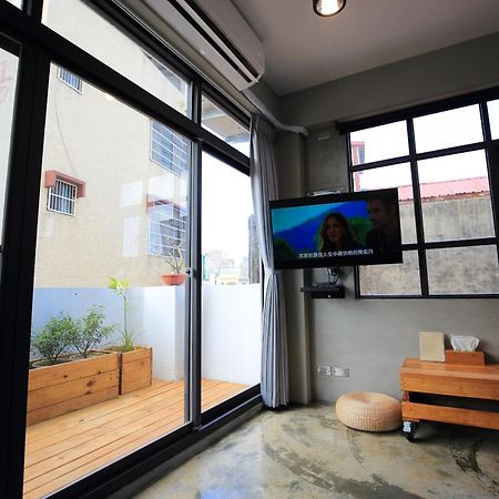 Apartamento It'S 一起 旅店 Tainan Exterior foto