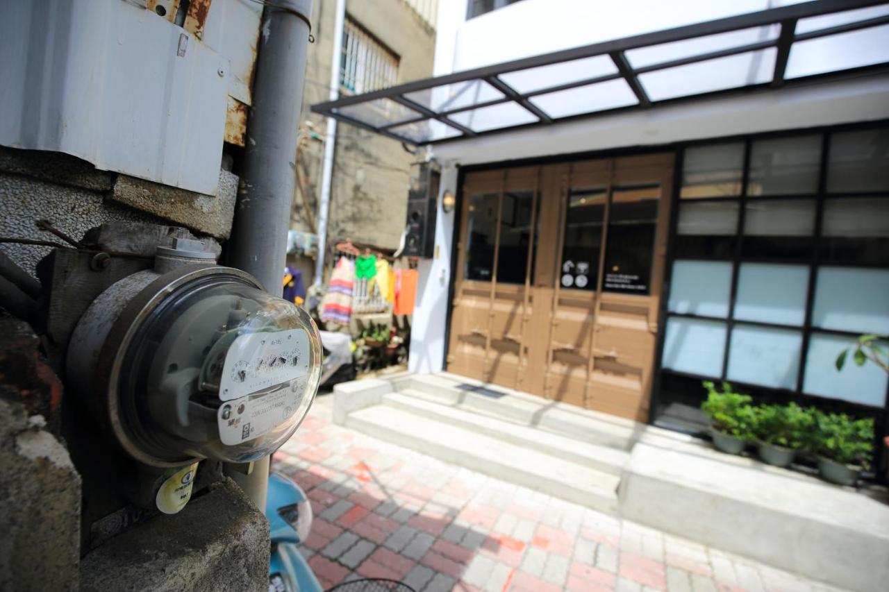 Apartamento It'S 一起 旅店 Tainan Exterior foto